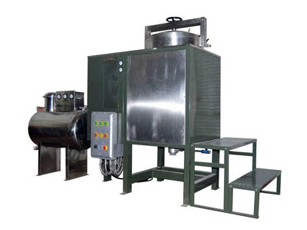 小型溶劑回收機(jī)